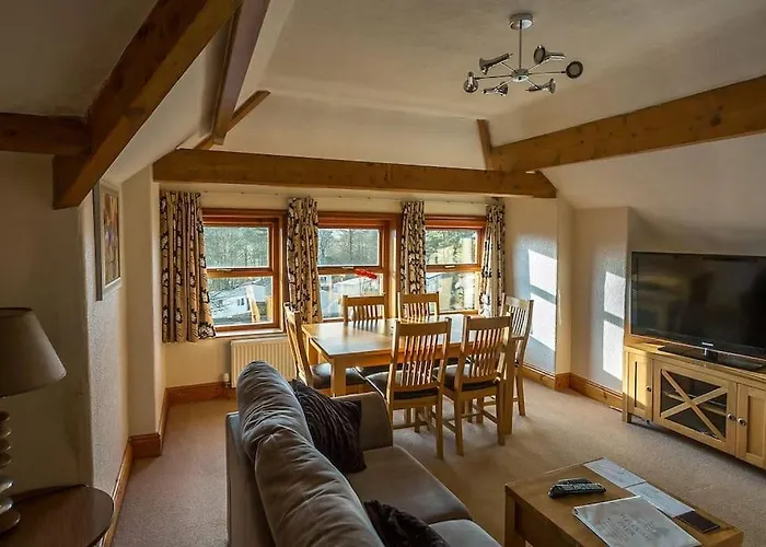 Garnett - Comfy Apartment, Great Location!