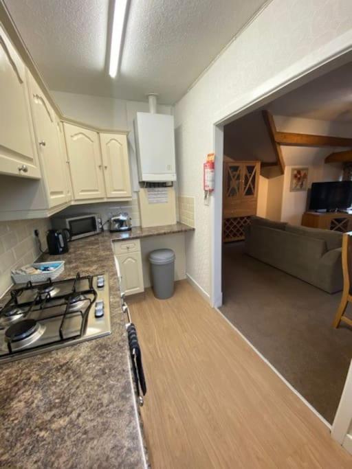 Garnett - Comfy Apartment, Great Location! * Clitheroe